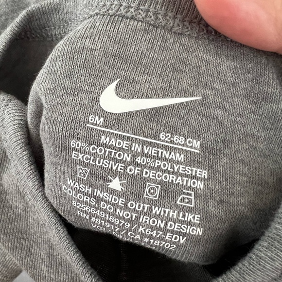 NWOT Set of 4 Nike onesies size 6 months - Picture 10 of 10